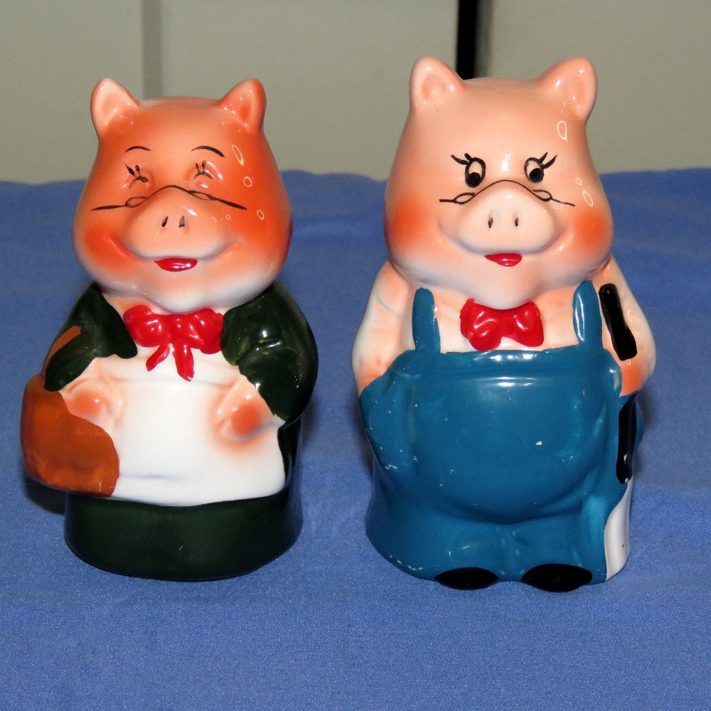 Vintage Mr & Mrs Lipco Farmer Glass Bells, 2 pcs